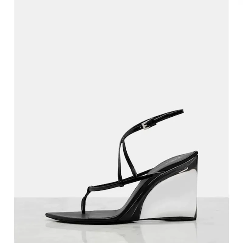 Clear Strap Heel - Sandali da donna in pelle verniciata