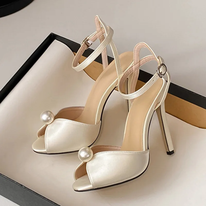 Liyke di alta qualità accoglie - Women Shoes Ysl recensione e prezzo