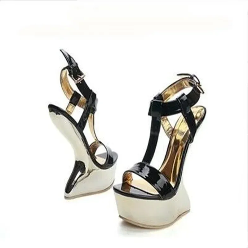 Scarpe novità da donna con tac - Metallic Heel Sandal recensione e prezzo