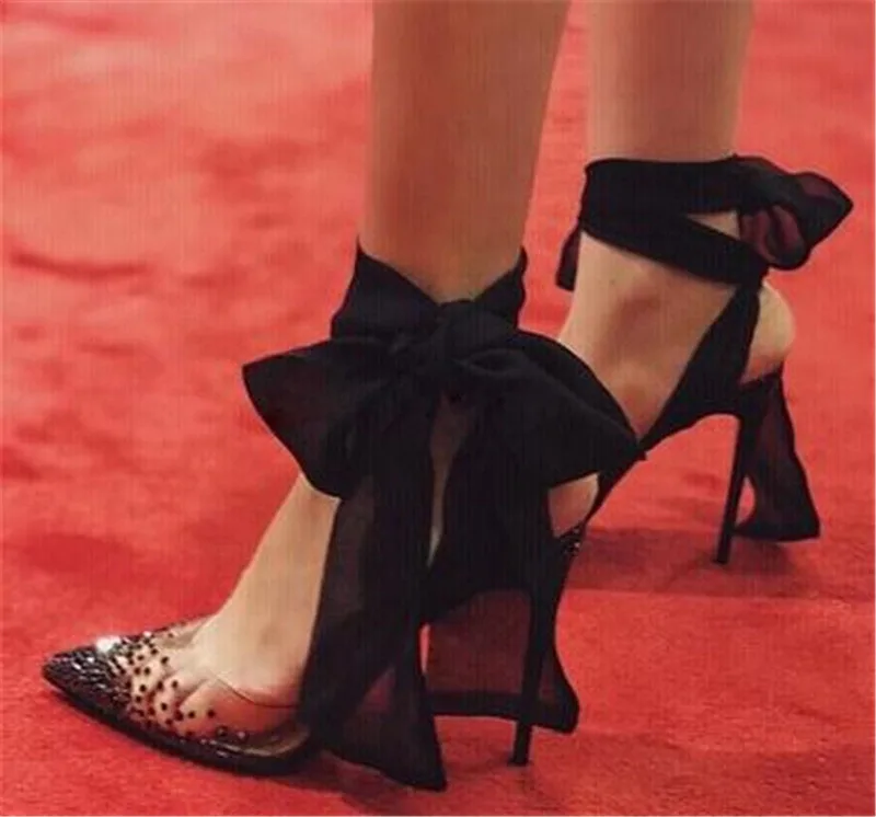 Sandali con nodo a farfalla co - Clear Strap Heel recensione e prezzo