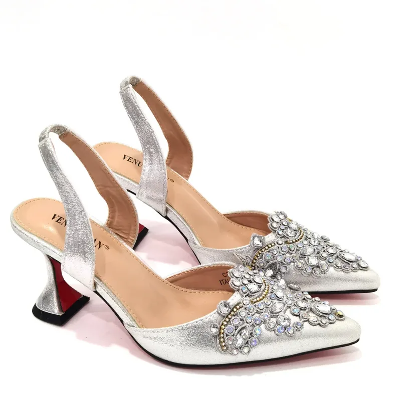2024 oro nuove scarpe per le d - Women Shoes Ysl recensione e prezzo