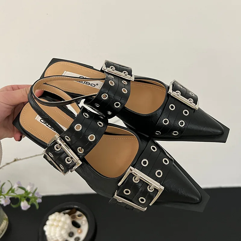 Scarpe Basse da Donna 2026 di  - Women Shoes Ysl recensione e prezzo