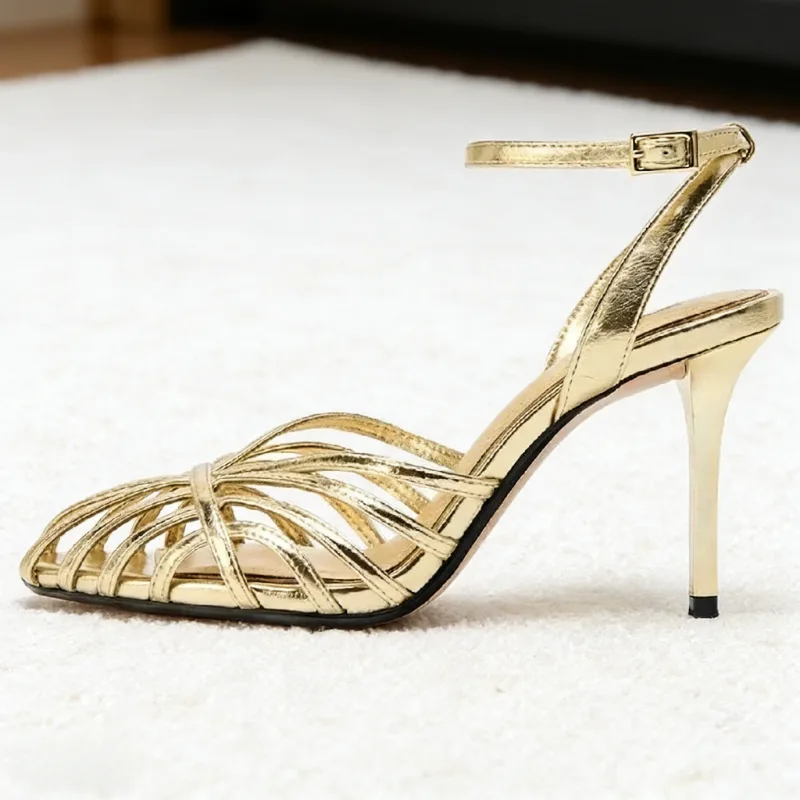 Sandalo sexy con tacco alto a  - Metallic Heel Sandal recensione e prezzo