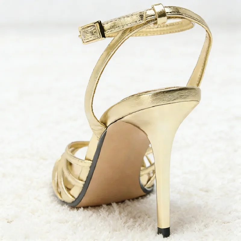 Sandalo sexy con tacco alto a  - Metallic Heel Sandal recensione e prezzo